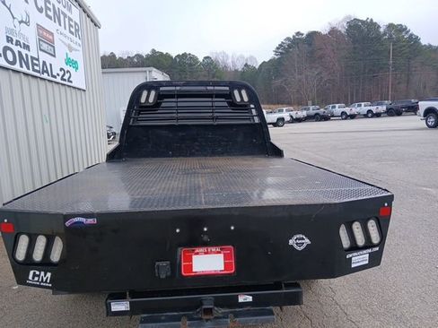 Used 2021 RAM 3500 Tradesman w/ Chrome Appearance Group image 4