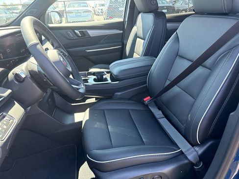 New 2026 Buick Enclave Preferred AWD/4WD image 17