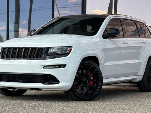 Used 2014 Jeep Grand Cherokee SRT w/ Trailer Tow Group IV image 2