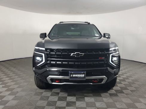 New 2026 Chevrolet Suburban Z71 w/ Comfort Package image 9