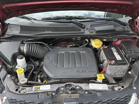 Used 2019 Dodge Grand Caravan SXT FWD image 27