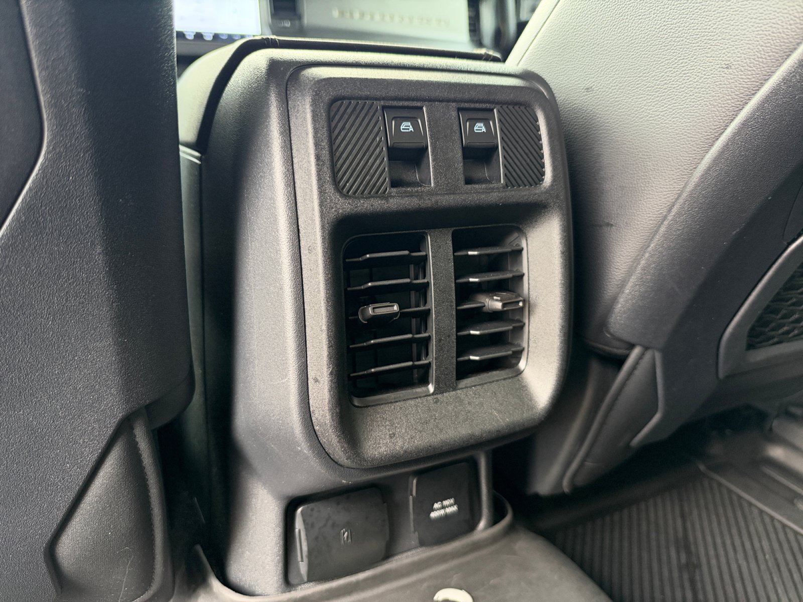 Used 2025 Ford Bronco Badlands AWD/4WD image 17