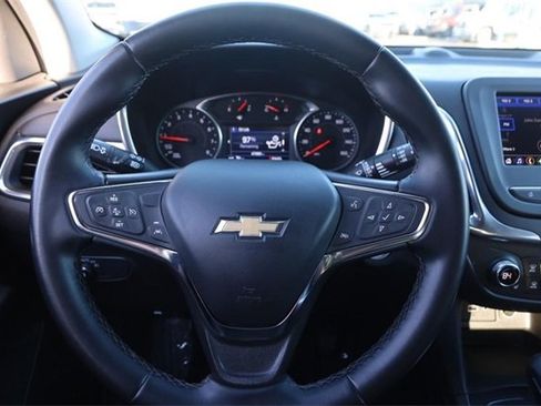 Used 2024 Chevrolet Equinox LT image 12