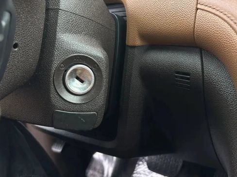 Used 2015 Buick Enclave Premium FWD image 16