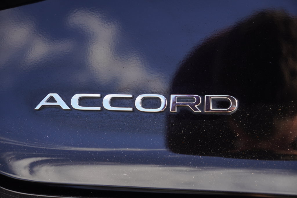 Used 2025 Honda Accord Sport image 13