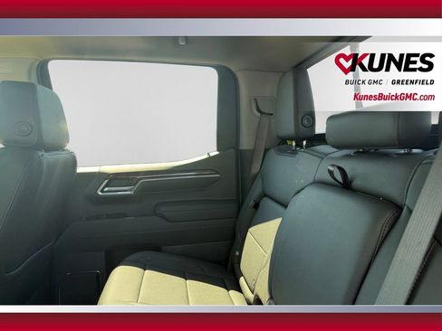 New 2026 GMC Sierra 1500 Elevation w/ Elevation Premium Package AWD/4WD image 32