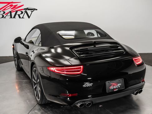 Used 2015 Porsche 911 Carrera S image 20