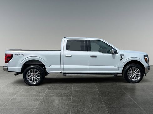 Used 2025 Ford F150 Lariat w/ Equipment Group 502A High AWD/4WD image 9