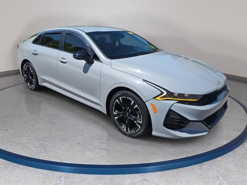 Used 2023 Kia K5 GT-Line w/ GT-Line Premium Package image 3