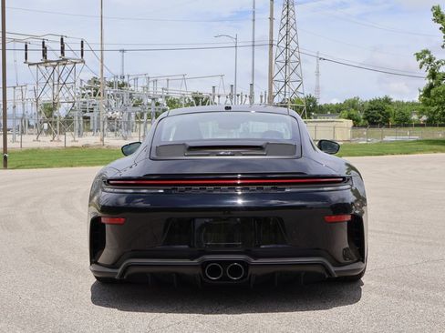 Certified 2026 Porsche 911 GT3 RWD image 7