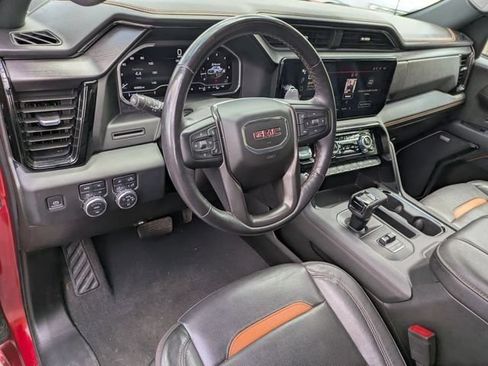 Used 2023 GMC Sierra 1500 AT4 w/ AT4 Preferred Package AWD/4WD image 11