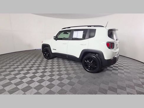 Used 2023 Jeep Renegade Altitude AWD/4WD image 45