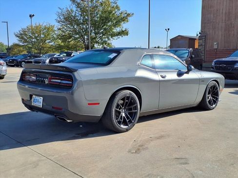 Used 2017 Dodge Challenger T/A image 2