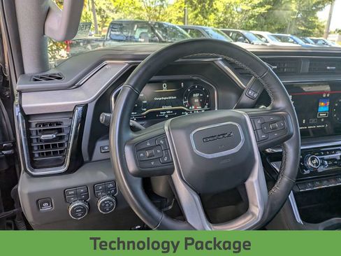 Used 2025 GMC Sierra 2500 Denali w/ Denali Reserve Package AWD/4WD image 15