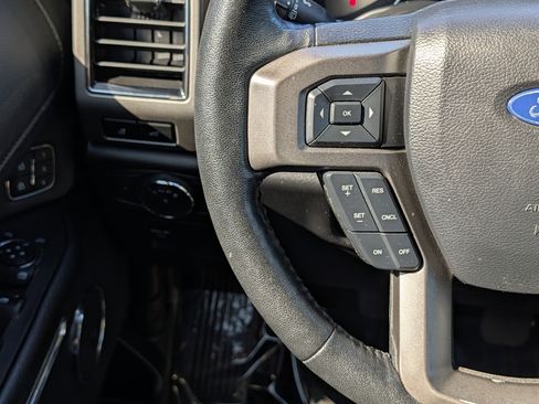 Used 2020 Ford Expedition XLT w/ Equipment Group 202A RWD image 25