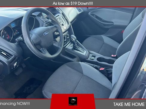 Used 2013 Ford Focus S FWD image 12