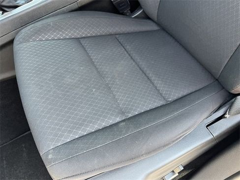 Used 2021 Jeep Grand Cherokee Laredo image 12