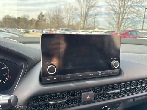 Used 2023 Honda HR-V LX image 22