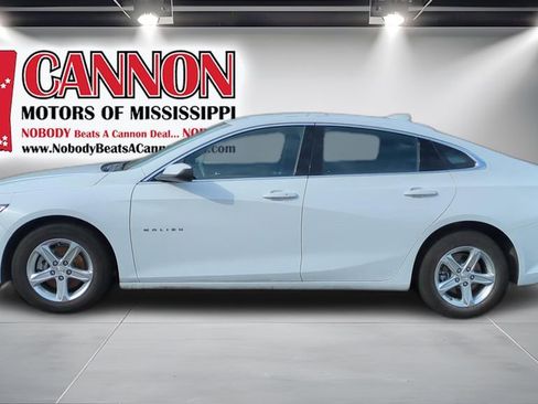 Used 2024 Chevrolet Malibu LT FWD image 8