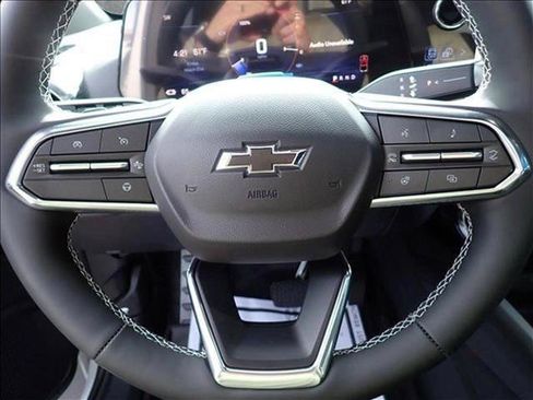 New 2025 Chevrolet Blazer EV LT w/ Super Cruise Package AWD/4WD image 15