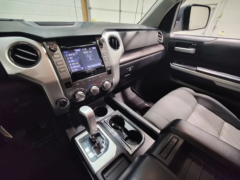 Used 2019 Toyota Tundra SR5 w/ TRD Off Road Package AWD/4WD image 39