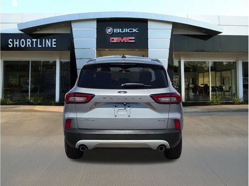 Used 2024 Ford Escape Active AWD/4WD image 4