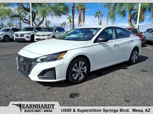 Used 2024 Nissan Altima 2.5 S image 1