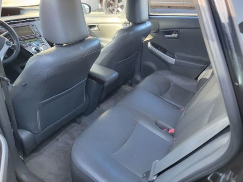 Used 2011 Toyota Prius Four w/ Navigation Pkg FWD image 5
