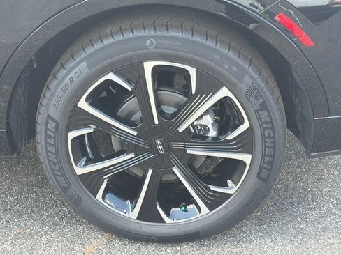 New 2026 Lincoln Nautilus Reserve AWD/4WD image 20