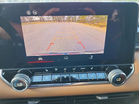 New 2026 GMC Canyon AT4 image 13