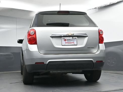 Used 2013 Chevrolet Equinox LS image 25