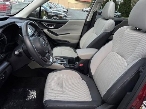 Used 2021 Subaru Forester Premium AWD/4WD image 6