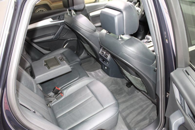 Used 2018 Audi SQ5 Premium Plus w/ S Sport Package AWD/4WD image 36