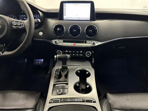 Used 2019 Kia Stinger GTS image 46