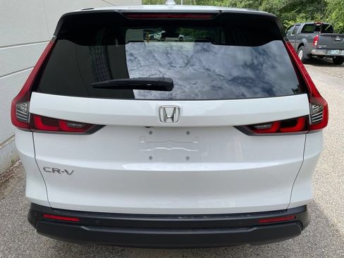 Used 2024 Honda CR-V EX-L image 10
