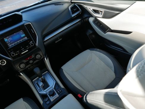 Used 2021 Subaru Forester Premium image 11