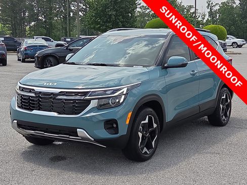 Used 2025 Kia Seltos EX w/ EX Sunroof Package AWD/4WD image 2