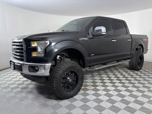 Used 2015 Ford F150 XLT w/ Equipment Group 302A Luxury image 3