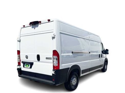 Used 2024 RAM ProMaster 2500 w/ Convenience Group FWD image 4