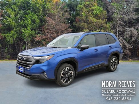 New 2025 Subaru Forester Premium image 1
