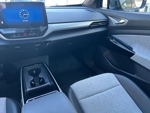 Used 2023 Volkswagen ID.4 Pro image 11