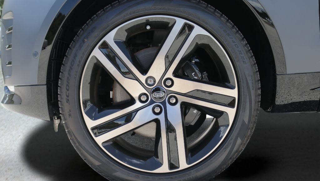 New 2026 Land Rover Discovery Limited Edition AWD/4WD image 29