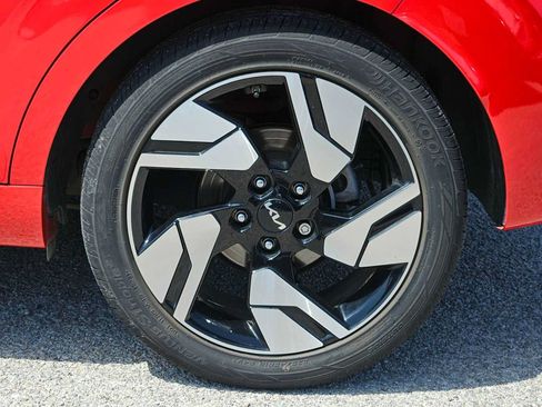Certified 2023 Kia Soul GT-Line FWD image 14