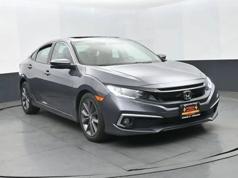 Used 2020 Honda Civic EX image 2