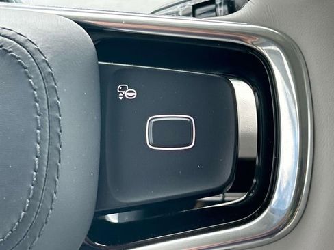 New 2026 Lincoln Navigator Reserve AWD/4WD image 28