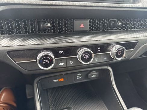 Used 2025 Honda CR-V LX image 28