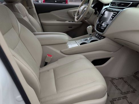 Used 2015 Nissan Murano Platinum w/ Platinum Technology Package AWD/4WD image 21