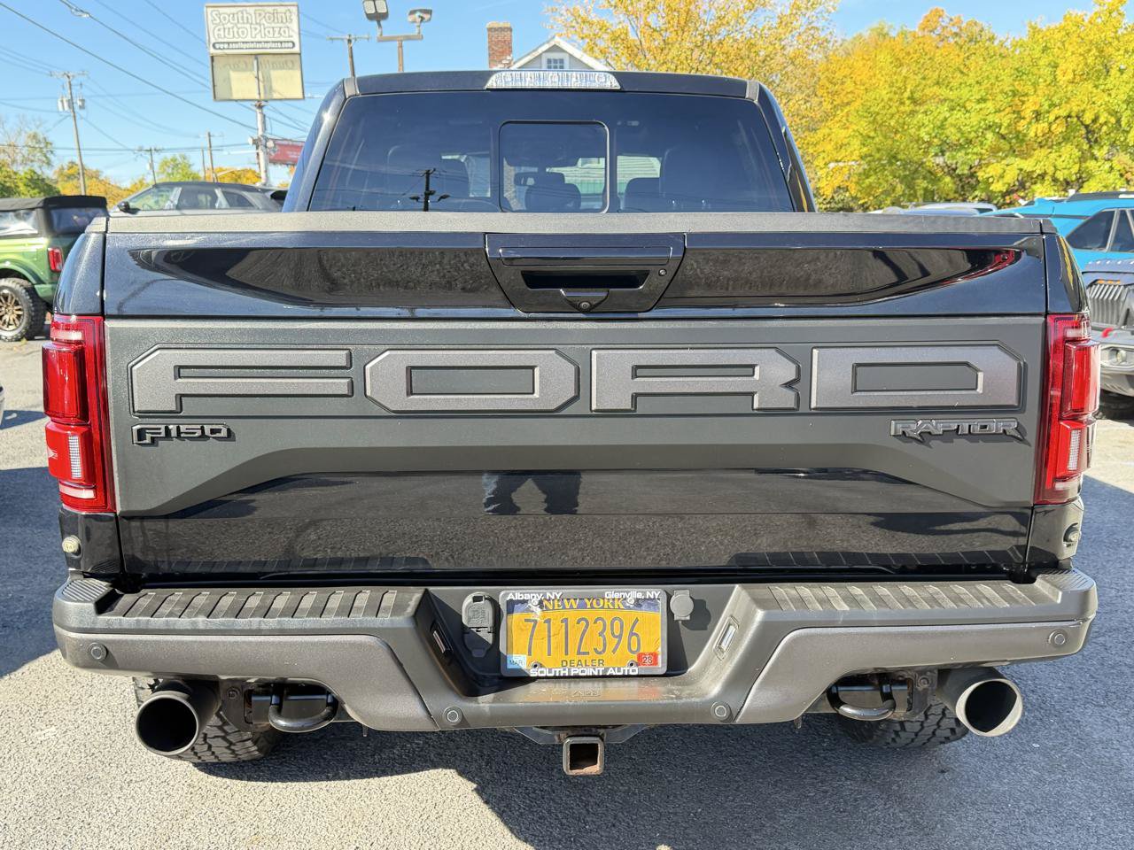 Used 2020 Ford F150 Raptor w/ Equipment Group 802A Luxury AWD/4WD image 6