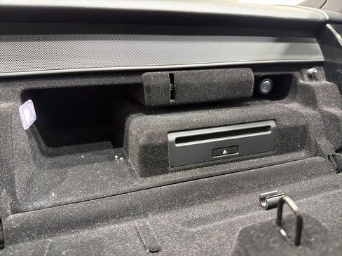 Used 2019 Land Rover Range Rover image 27