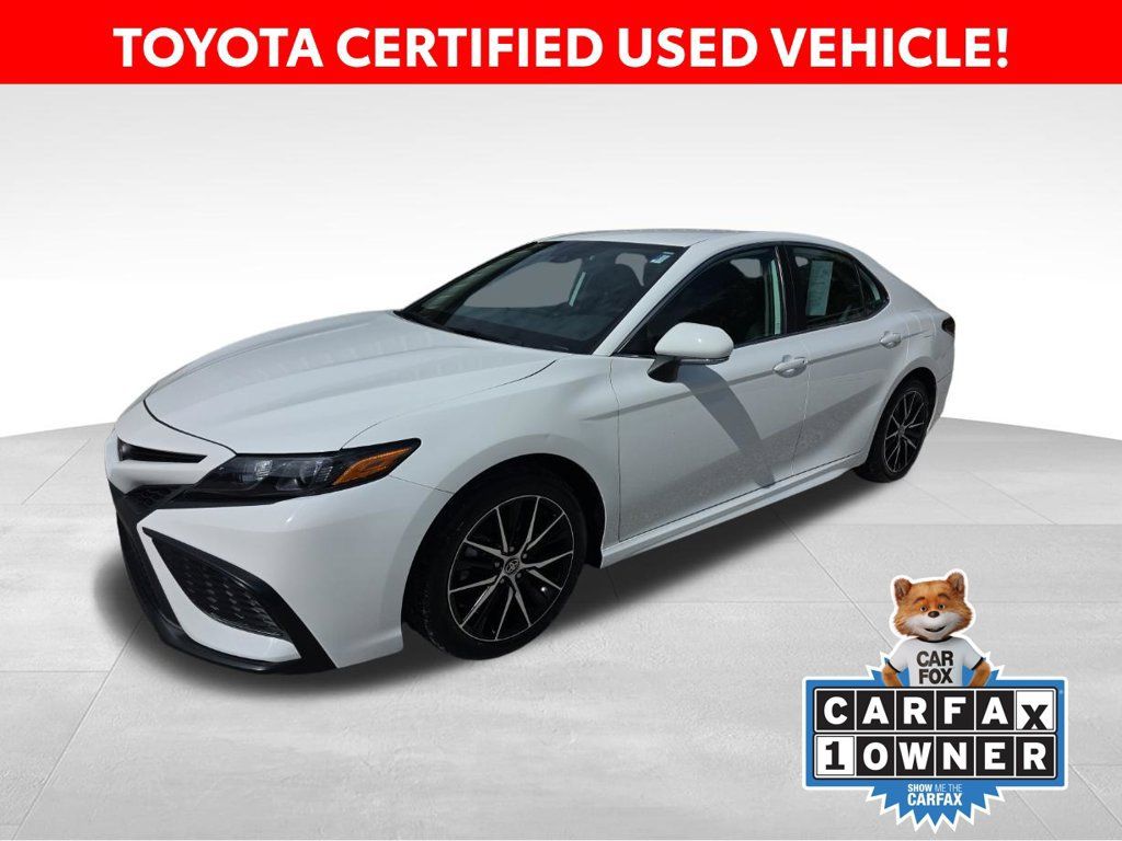 Certified 2024 Toyota Camry SE AWD/4WD image 1